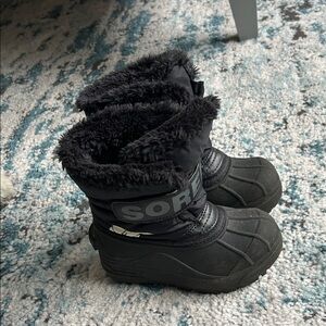 Toddler Sorel Black Snow Boots with Fur Trim